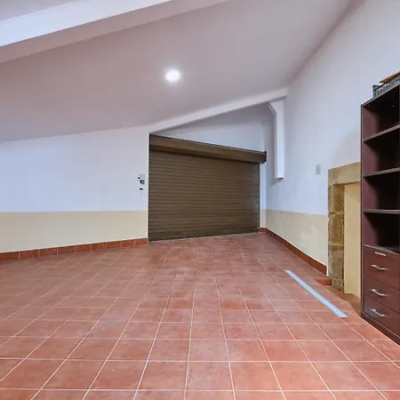 Holiday home Casa Dona Carmen Santiago de Compostela